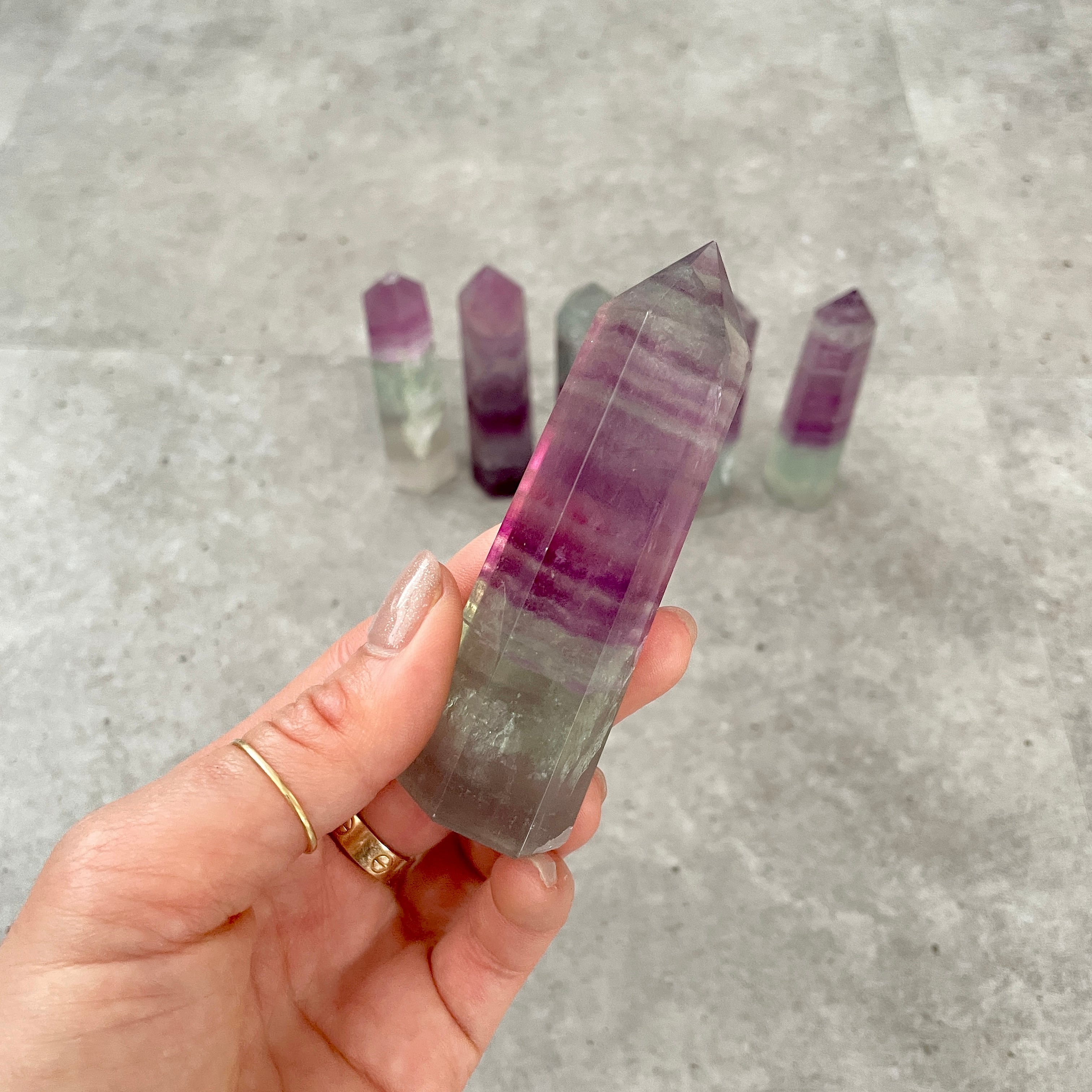 ピンクフローライト ポイント タワー 水晶 - www.hermosa.co.jp