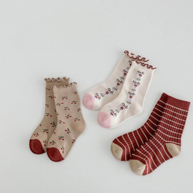 【即納】さくらんぼ・花・ボーダー柄のクルーソックス 3足セット