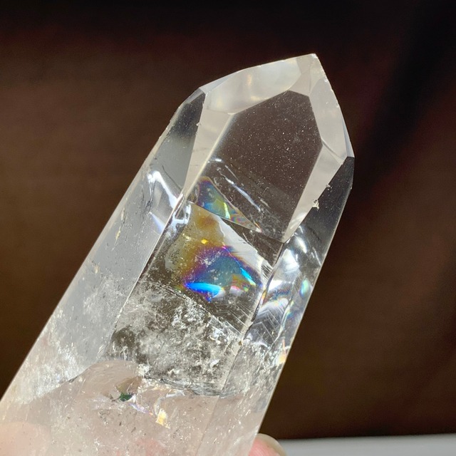 4.トカンティンス州産・アイリス水晶ポイント