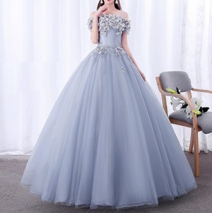 ロングドレス ドレス ウェディング パーティー 結婚式 披露宴 演奏会 発表会 ステージ 衣装 コスチューム 謝恩会 ロング オフショル プリンセスライン チュール 透け感 レースアップ ビジュー 可愛い きれいめ 大人可愛い 上品 おしゃれ キュート ガーリー エレガント 主役級 存在感 抜け感 クラシック 清楚 ゴージャス 華やか 無地 イベント ホテル 教会 チャペル 高見え 格上げ プチプラ スタイルアップ 春 夏 秋 冬 シーズンレス XS 2XL 3XL 小さい 大きい S M L XL