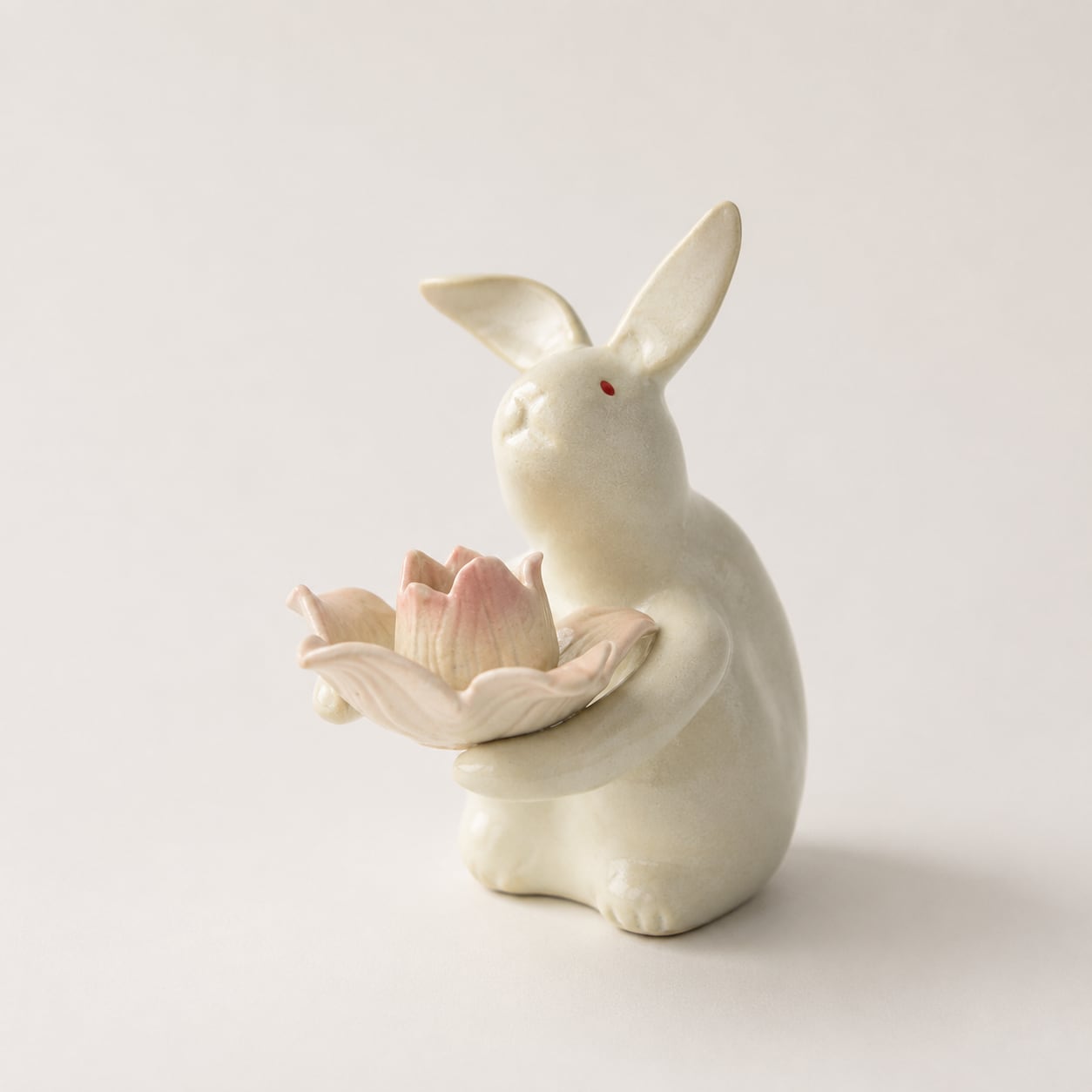 26夏】うさぎ(高さ7.5cm)蓮花 | TSUNE;田中恒子の器 オンラインストア