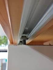 クローゼット折戸 ガイドピン 11ｍｍ溝幅用 セキスイ（ 積水 ）、パナソニック、ナショナルなど ガイドピボット 上下兼用 バネ式 ガイドランナー ガイド 数量：1本