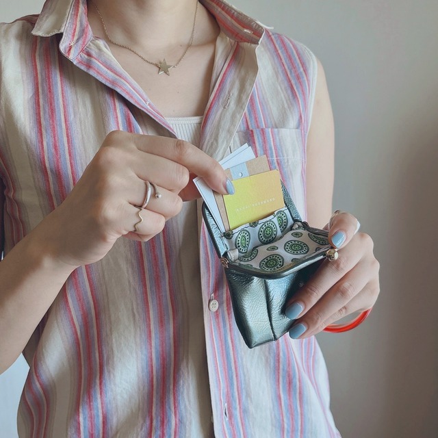 リール付きキーケース 【マスカット】