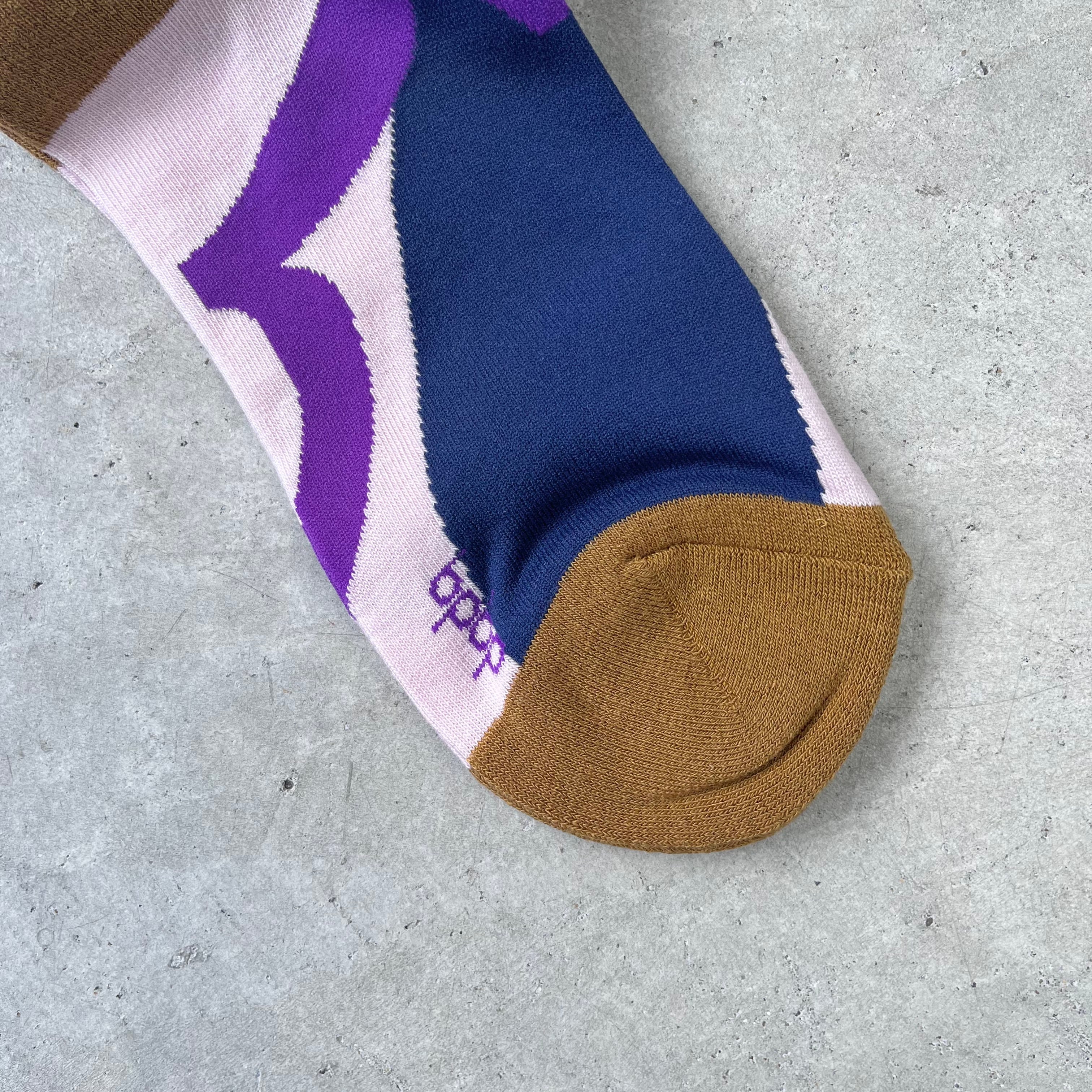 bpbp / 【23-27.5cm】MASARU SUZUKI fuchidori wave socks