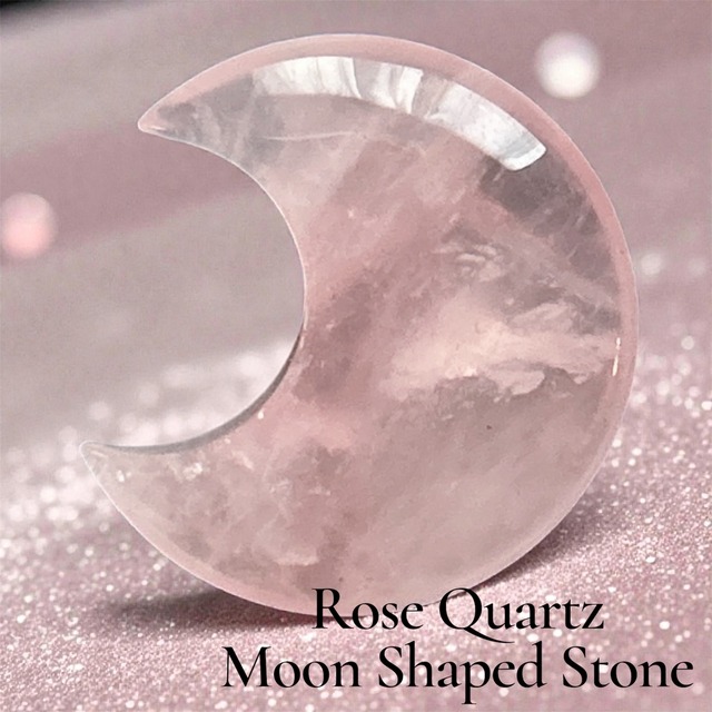 Moon Shaped Rose Quartz−三日月ローズクォーツ