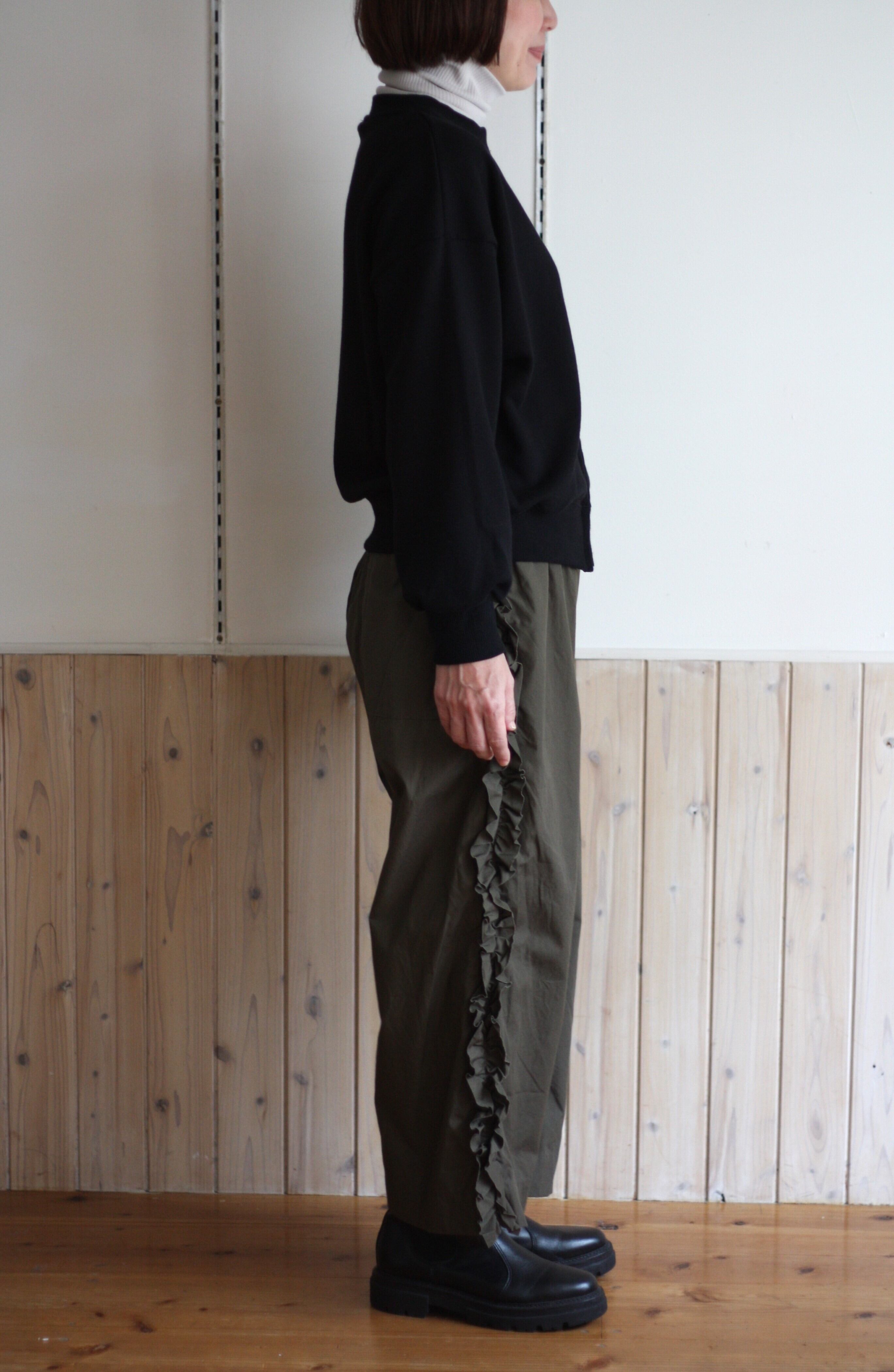 Gauze# ガーゼ ビビアンパンツ マットカーキ | tous les jours