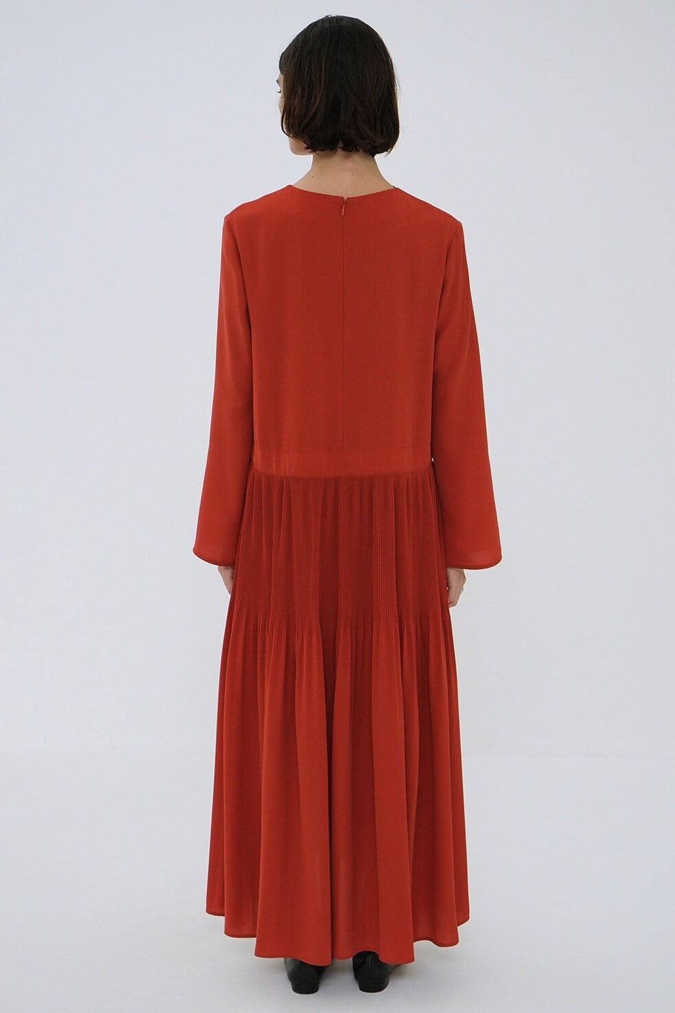 CLANE SLANT PINTUCK LOOSE ONEPIECE サイズ1 CLANE SLANT PINTUCK LOOSE ONEPIECE | FLICKA ASHIYA