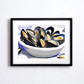 ムール貝のある食卓｜ブルーとオレンジが織りなす美食アートポスター｜キッチンやダイニングを彩る上質なモダンインテリアA4ポスター