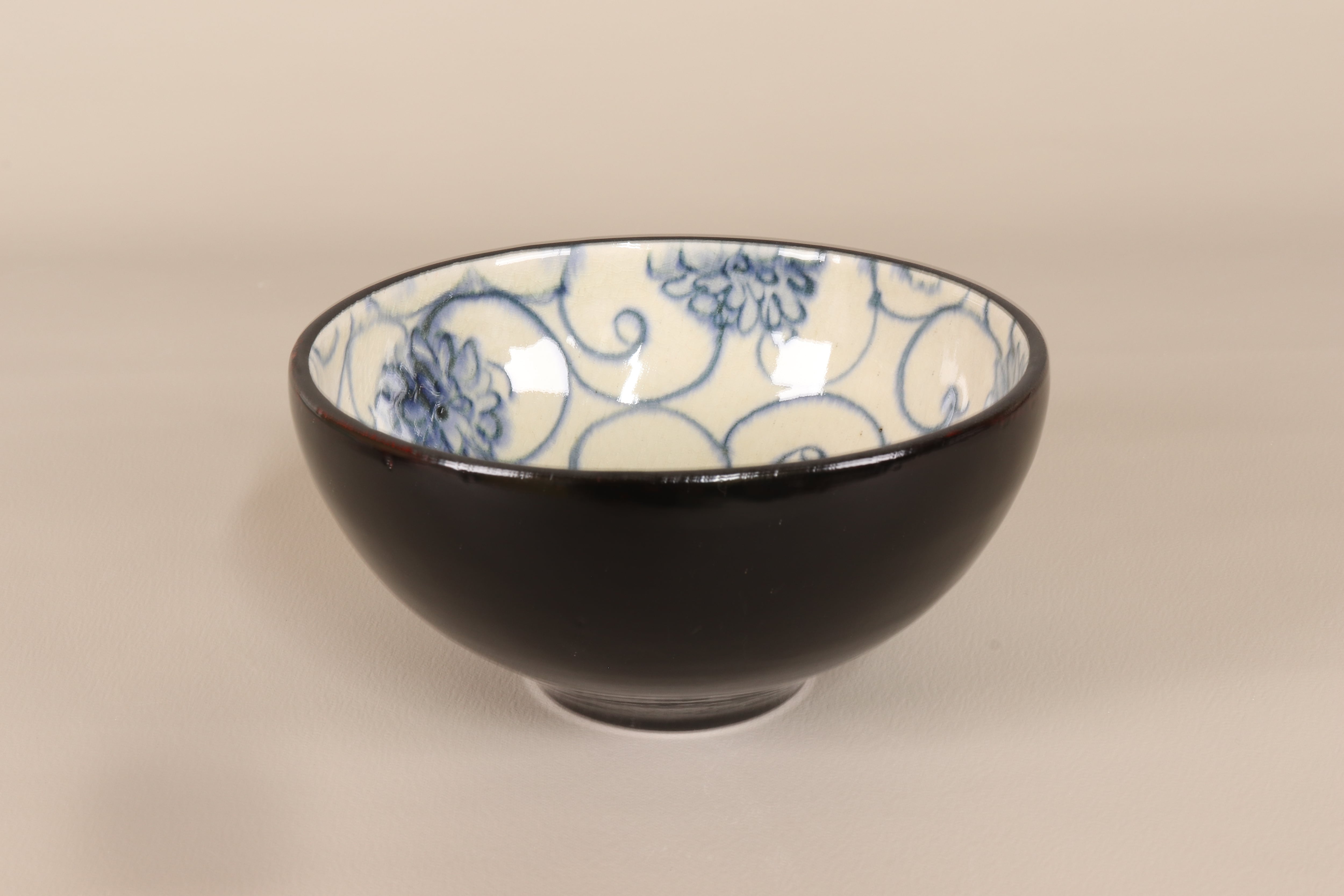 漆陶 和み丼 花唐草 | 宗山窯