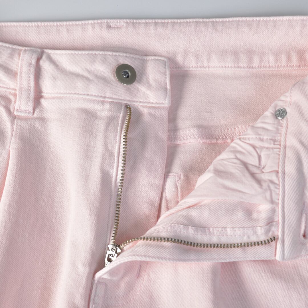 IKITSUKE イキツケ デニムテーパードパンツ・ライトピンク ストレッチの効いた美脚パンツ【送料無料】