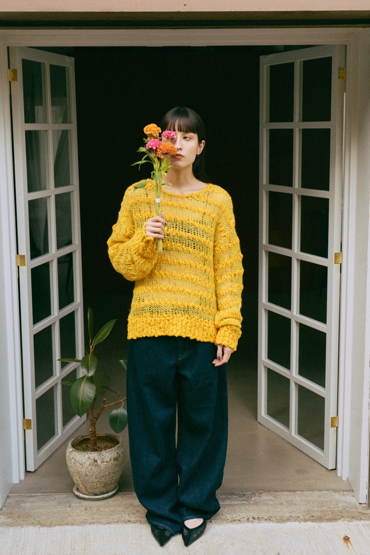 Circle Motif Mohair Thick Wave Pattern Pullover Knit