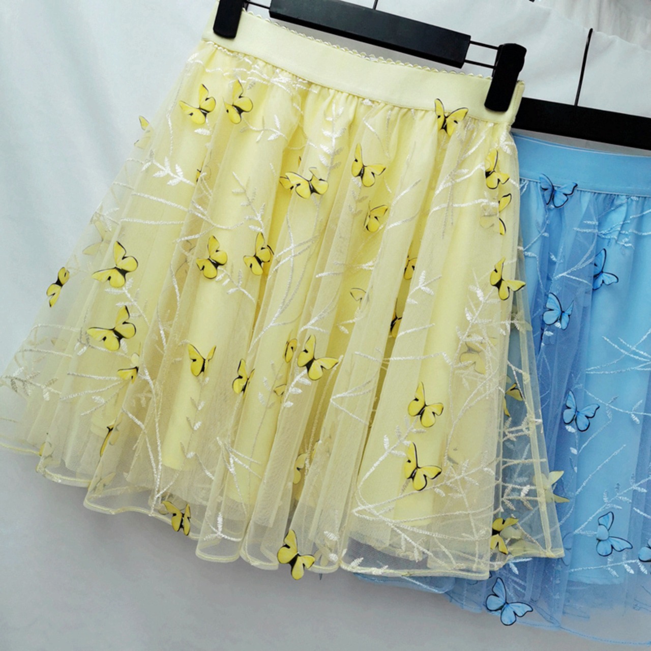 バタフライエフェクトⅡ〜蝶が舞うチュールミニスカート〜M23078