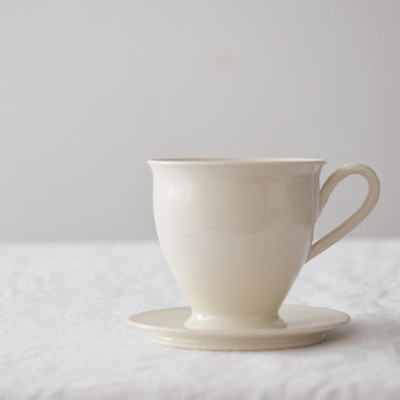 畠山雄介 Yusuke Hatakeyama 丸カップ&ソーサーs (こちらはカップとソーサーのセット販売です。)