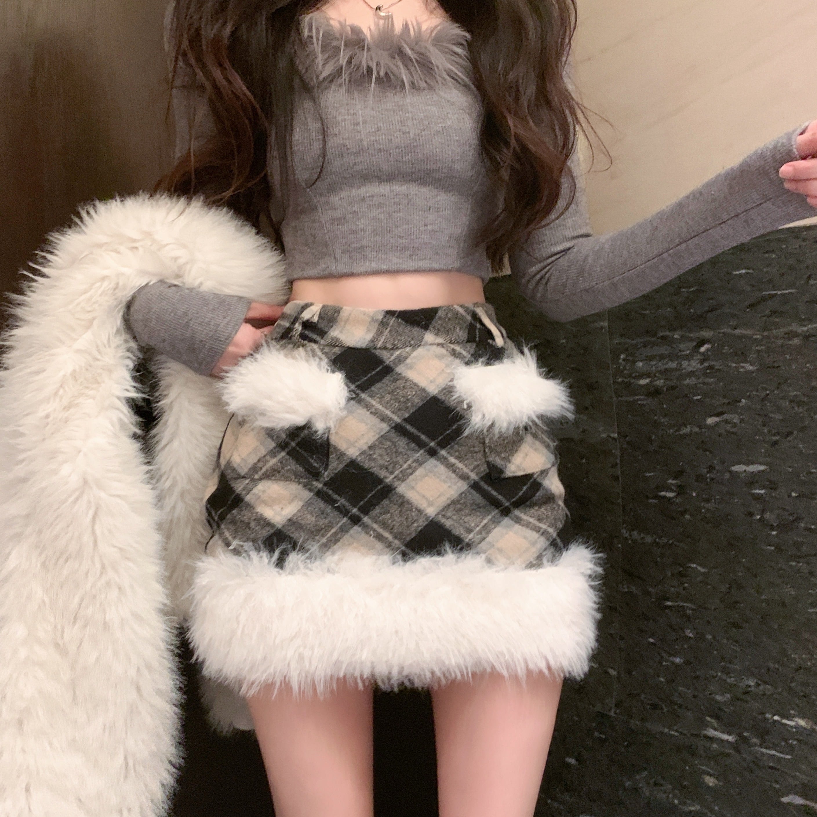 pium ファー付きティアードミニスカート グレーチェック ピンク ファー付きティアードミニスカート – pium