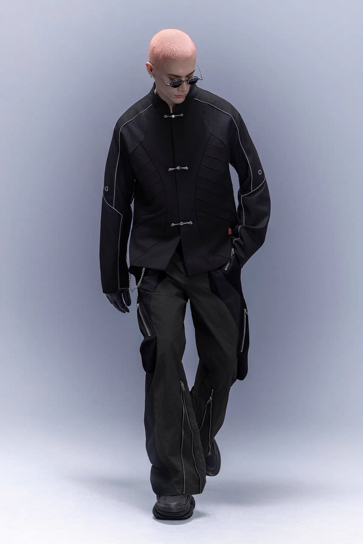 ★だいふく出品　★ XIPHEVIL マトリックスブラックスーツ | テックウェア専門店 AHAMKARA
