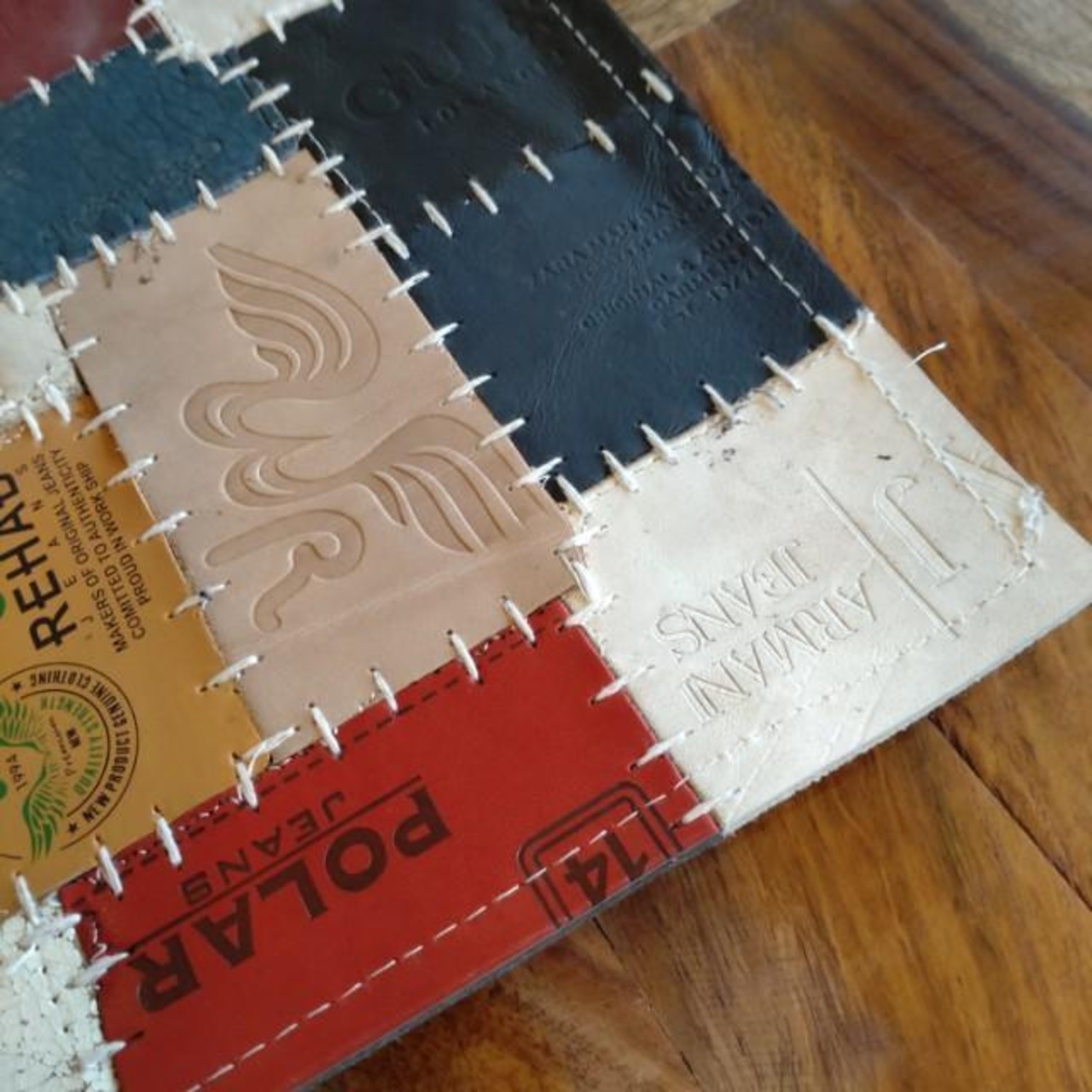 TOPANGA Homefurnishing　デニムレザーパッチランチョンマット　ベージュカラー　30×40cm　ランチョンマット　ティーマット　本革　牛革