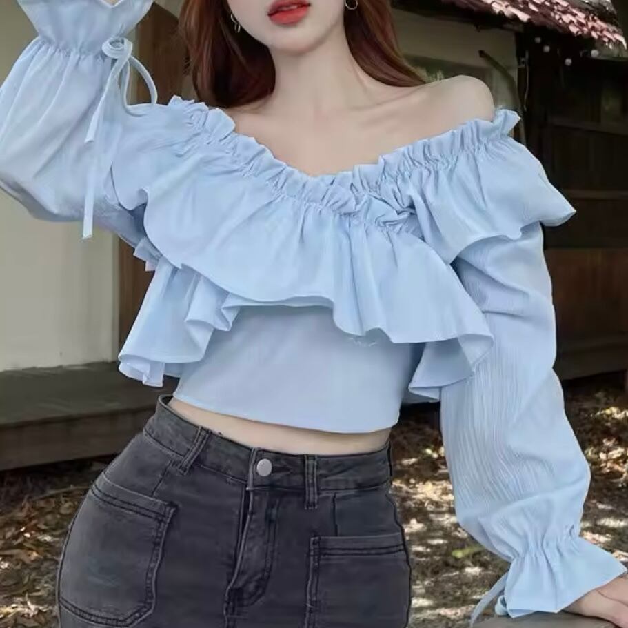 フリルギャザーオフショルクロップドブラウス