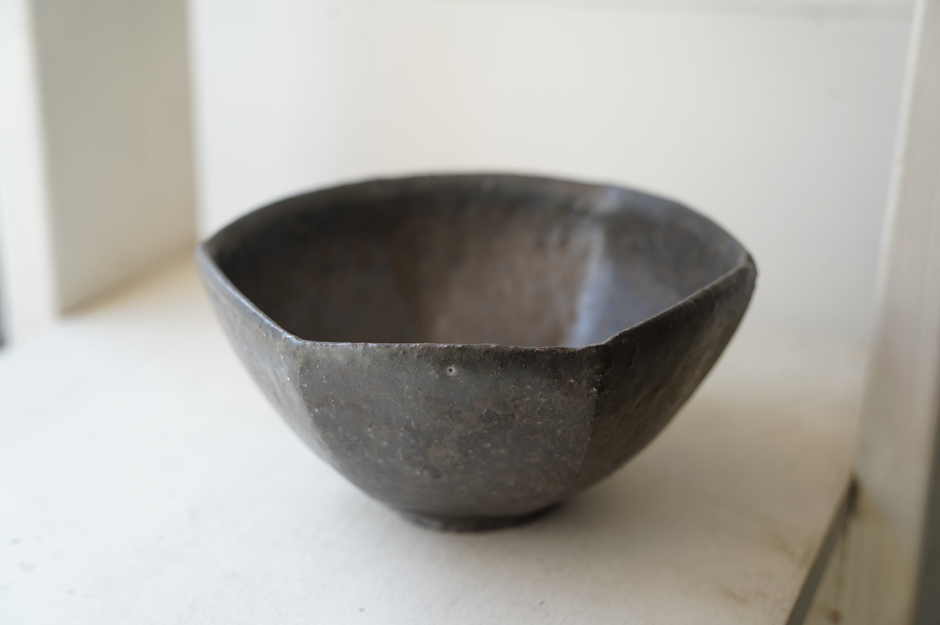 38 鉄釉6角小鉢 中根楽 1 緑