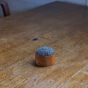 Shaker Pin Cushion / シェーカー ピンクッション〈 裁縫道具・裁縫箱・針山・針刺し 〉111835