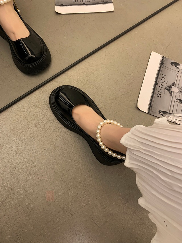 レザースプリングオータムパール 靴 シューズ 春物 秋物 ラウンドトー 真珠 部族の婦人靴93714433773