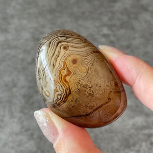 サードニクス|フリーフォーム タンブル パーム|天然石 パワーストーン 鉱物 gem stone