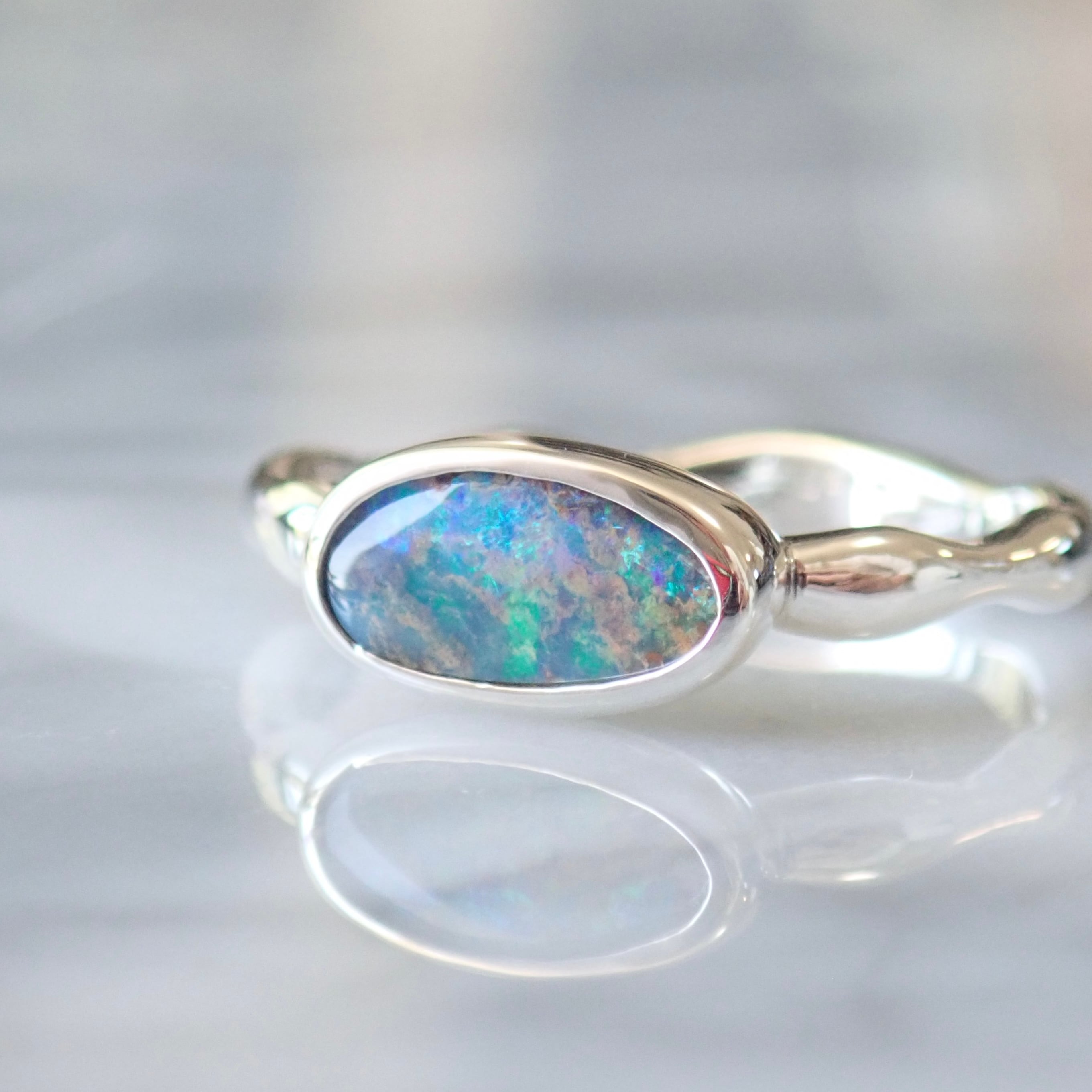 Flow ring ボルダーオパール