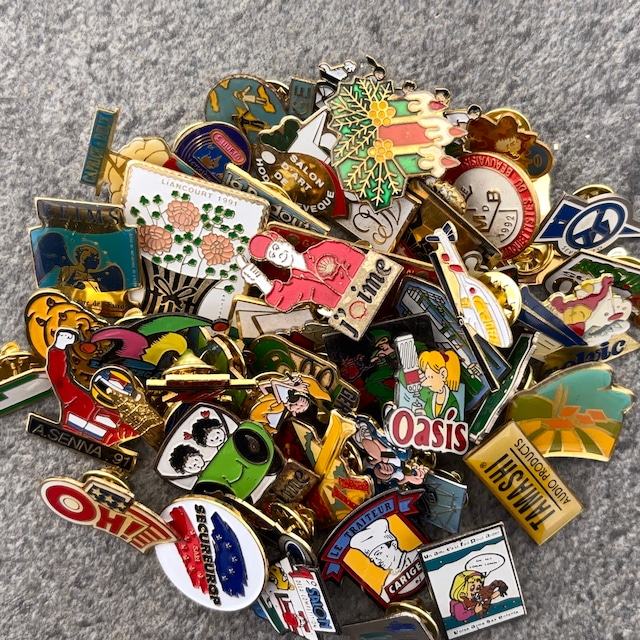 50個  フランス雑貨 ヴィンテージ  ピンバッジ ピンズ France pins  Pin badge vintage 古着 通販 リメイク ブローチ  アタッチメント付属 雑貨2412029_2511007-13