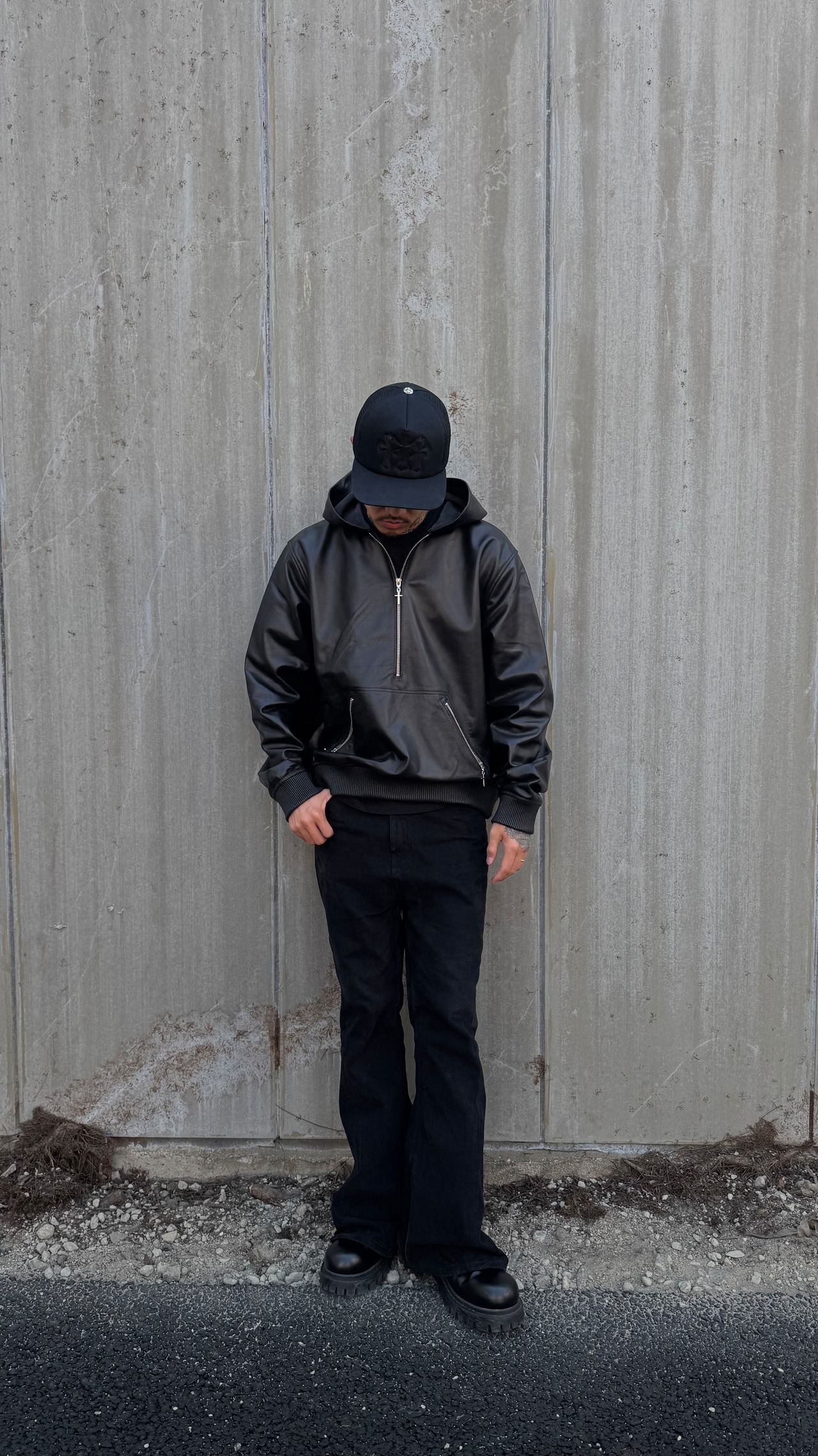 LAST NEST / leather hoodie black
