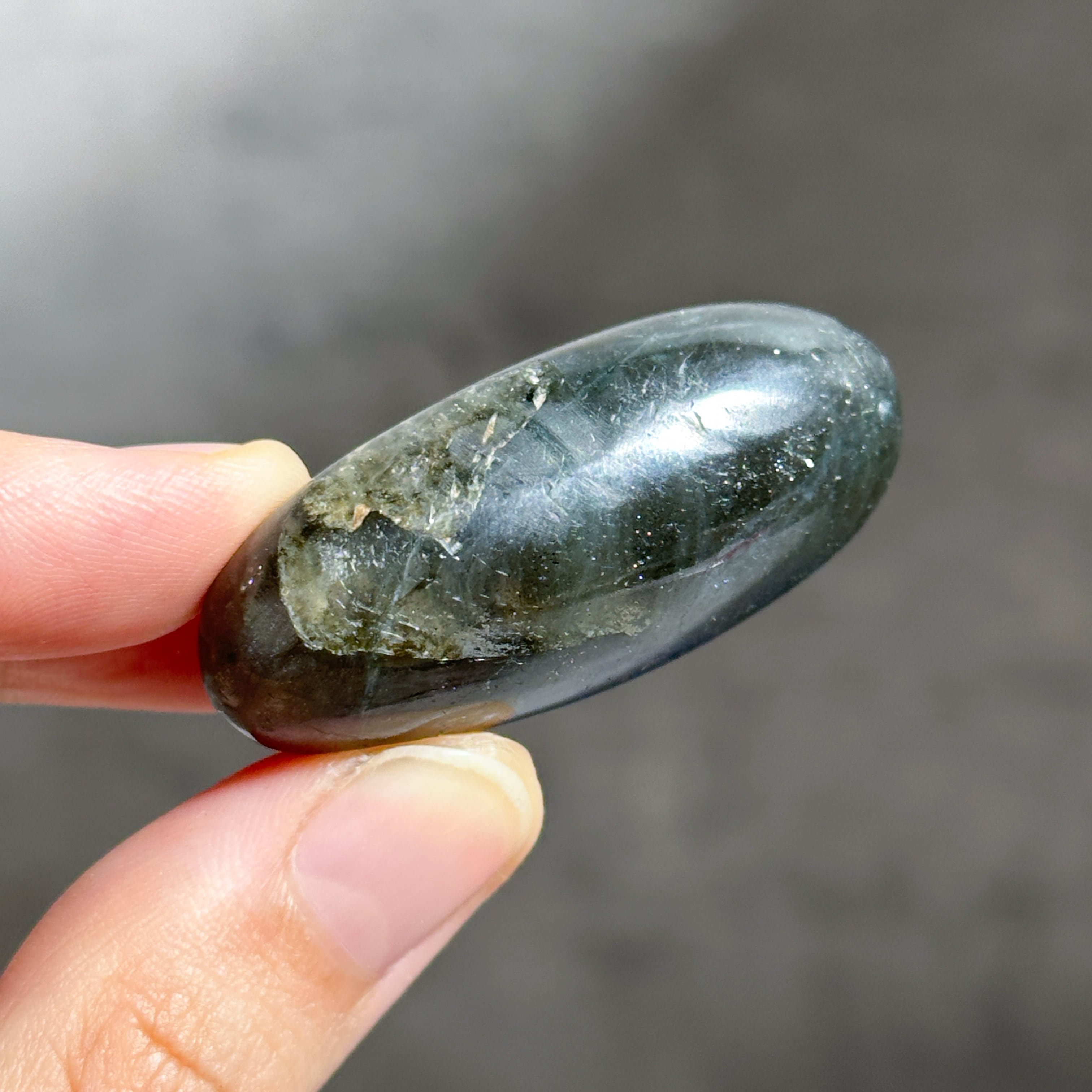 ラブラドライト パームストーン 32◇ Labradorite ◇天然石・鉱物
