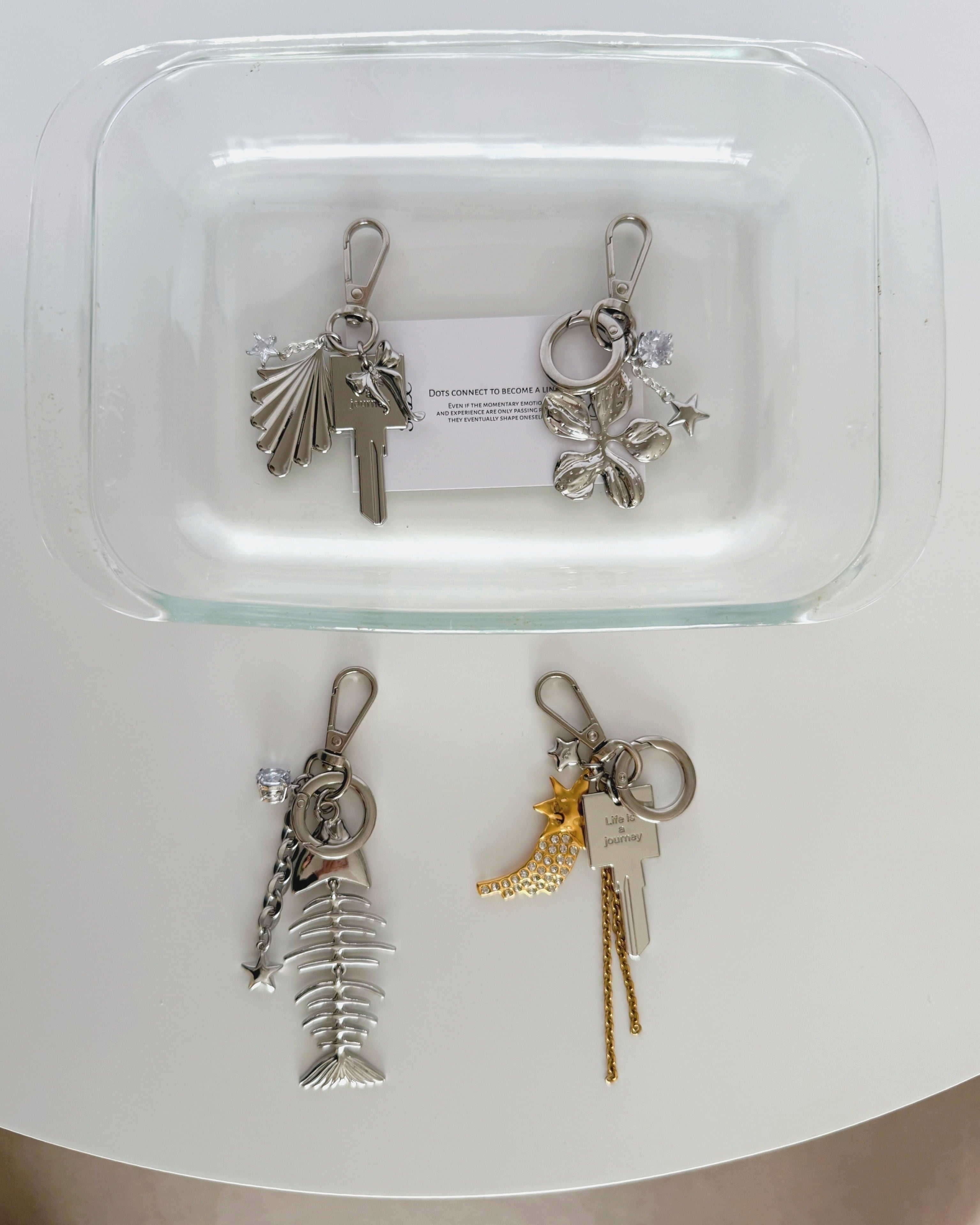 ornament keycharm ［FISH］ | saze