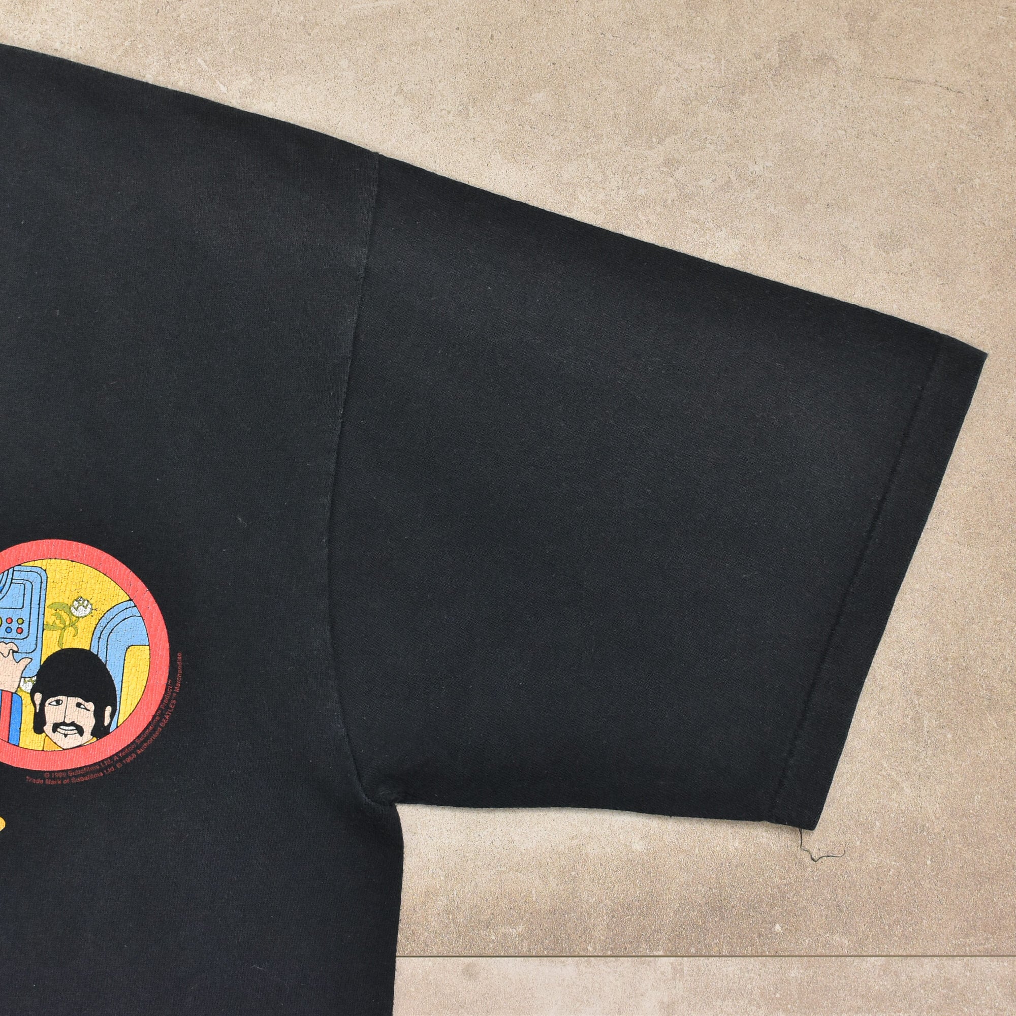 90s ALL Sport BEATLES Yellow Submarine graphic T-shirt | 古着屋 grin days  memory 【公式】古着通販 オンラインストア powered by BASE