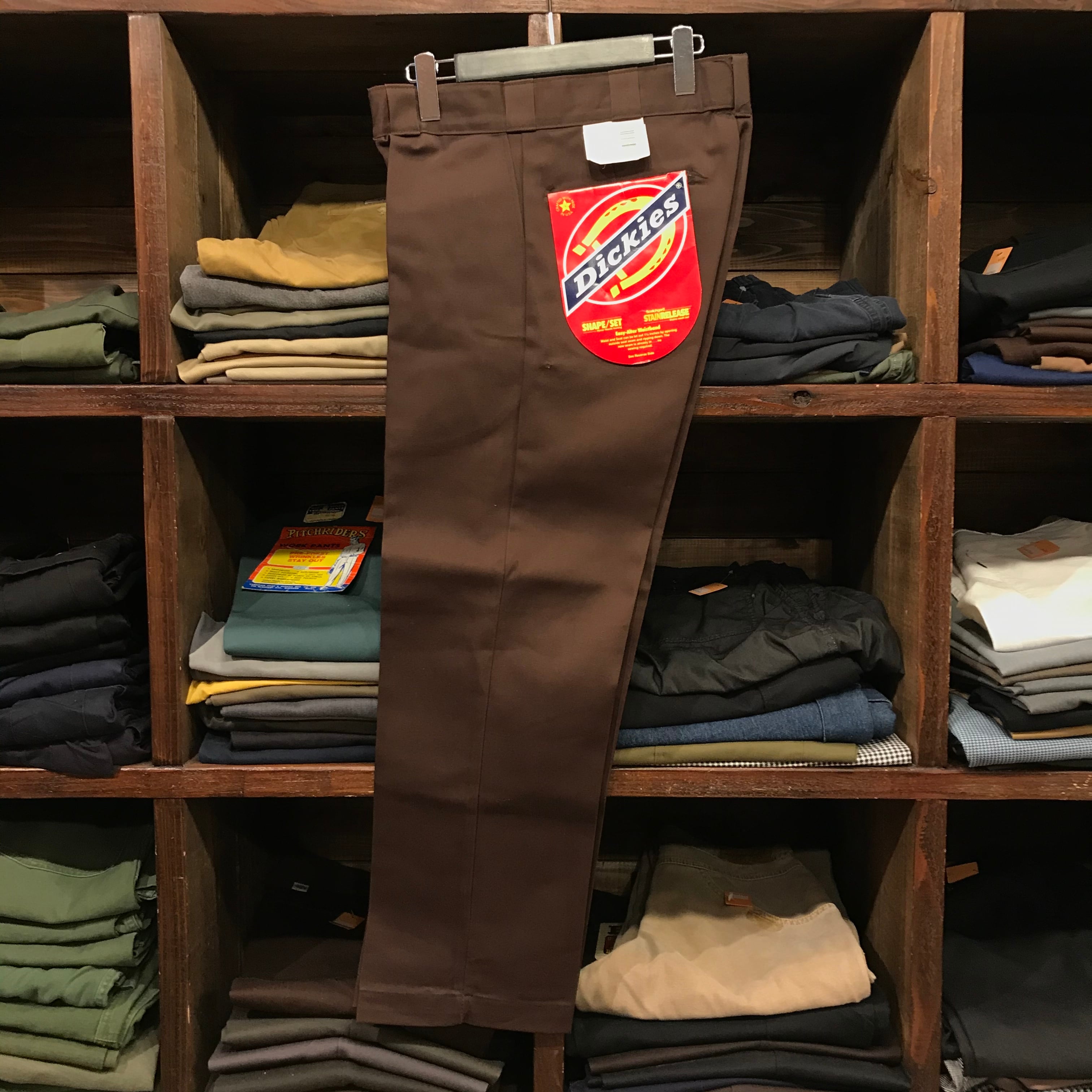 Dickies USA874original Fit ディッキーズダークブラウン