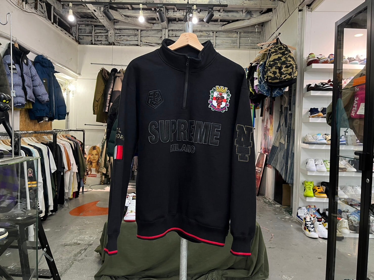 Supreme MILANO HALF ZIP PULLOVER BLACK MEDIUM 57686 | BRAND BUYERS 