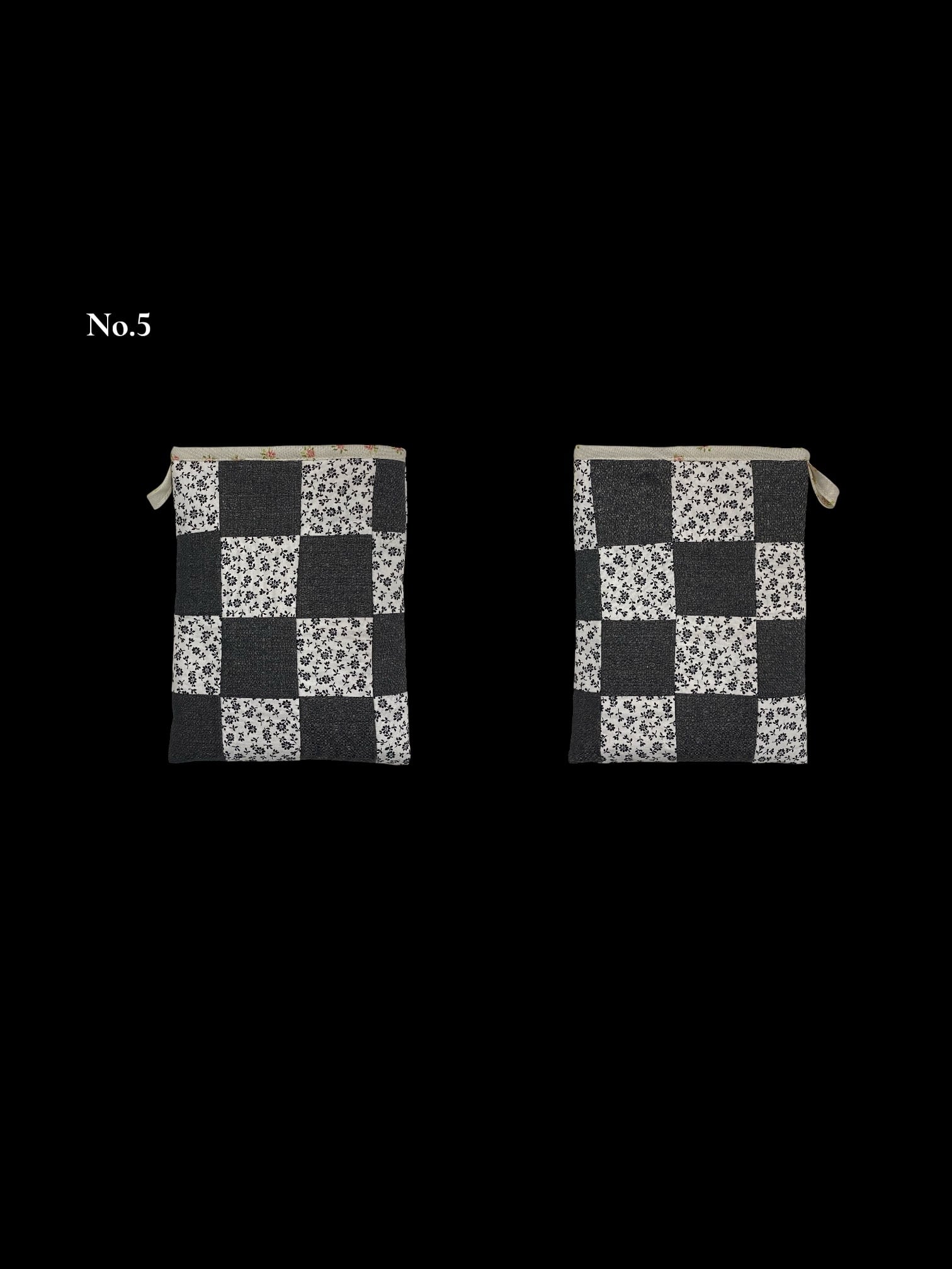 Hot pot mittens No.5