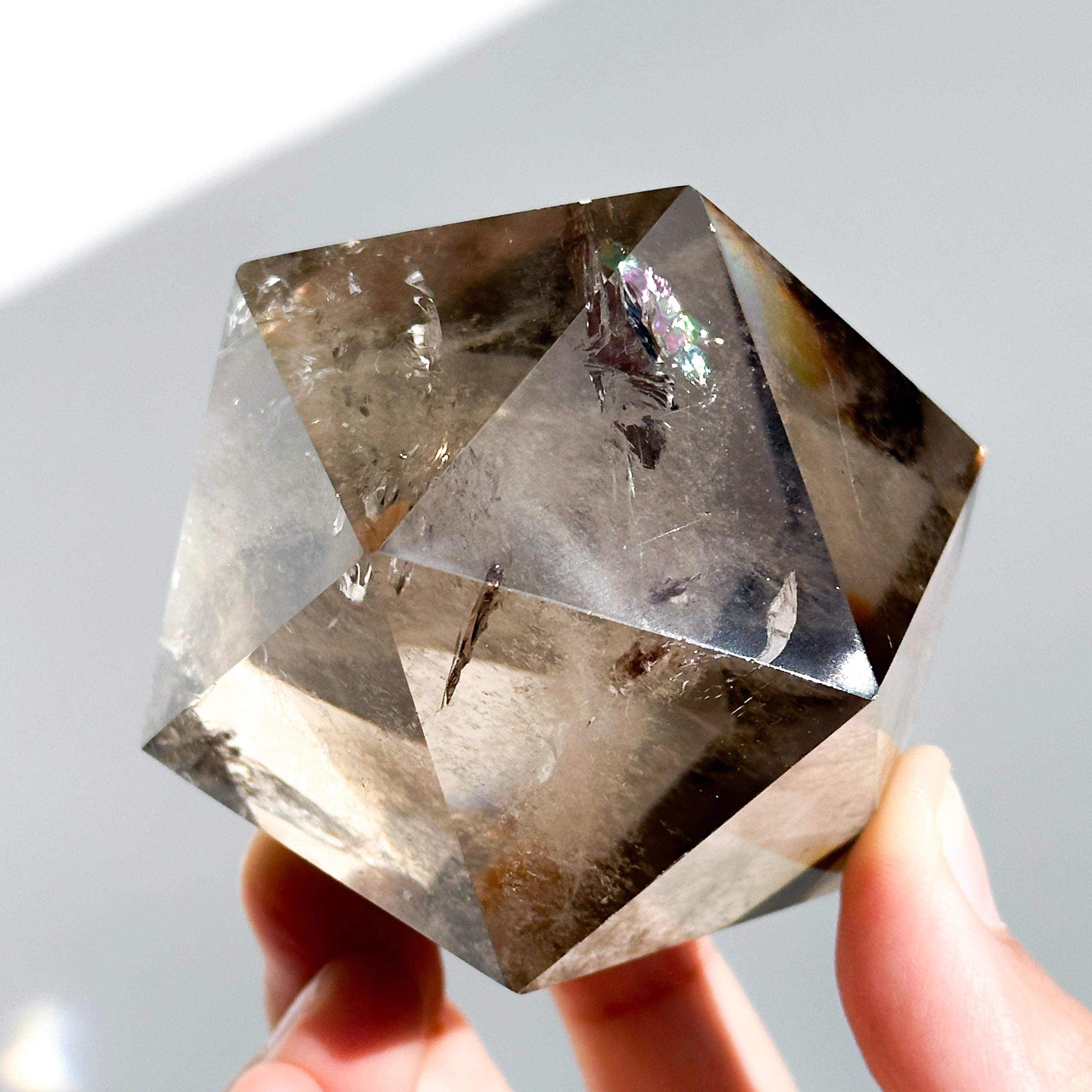 ミナスジェライス産スモーキークォーツ 正二十面体41◇ Smoky Quartz Icosahedron◇ 天然石・鉱物・パワーストーン