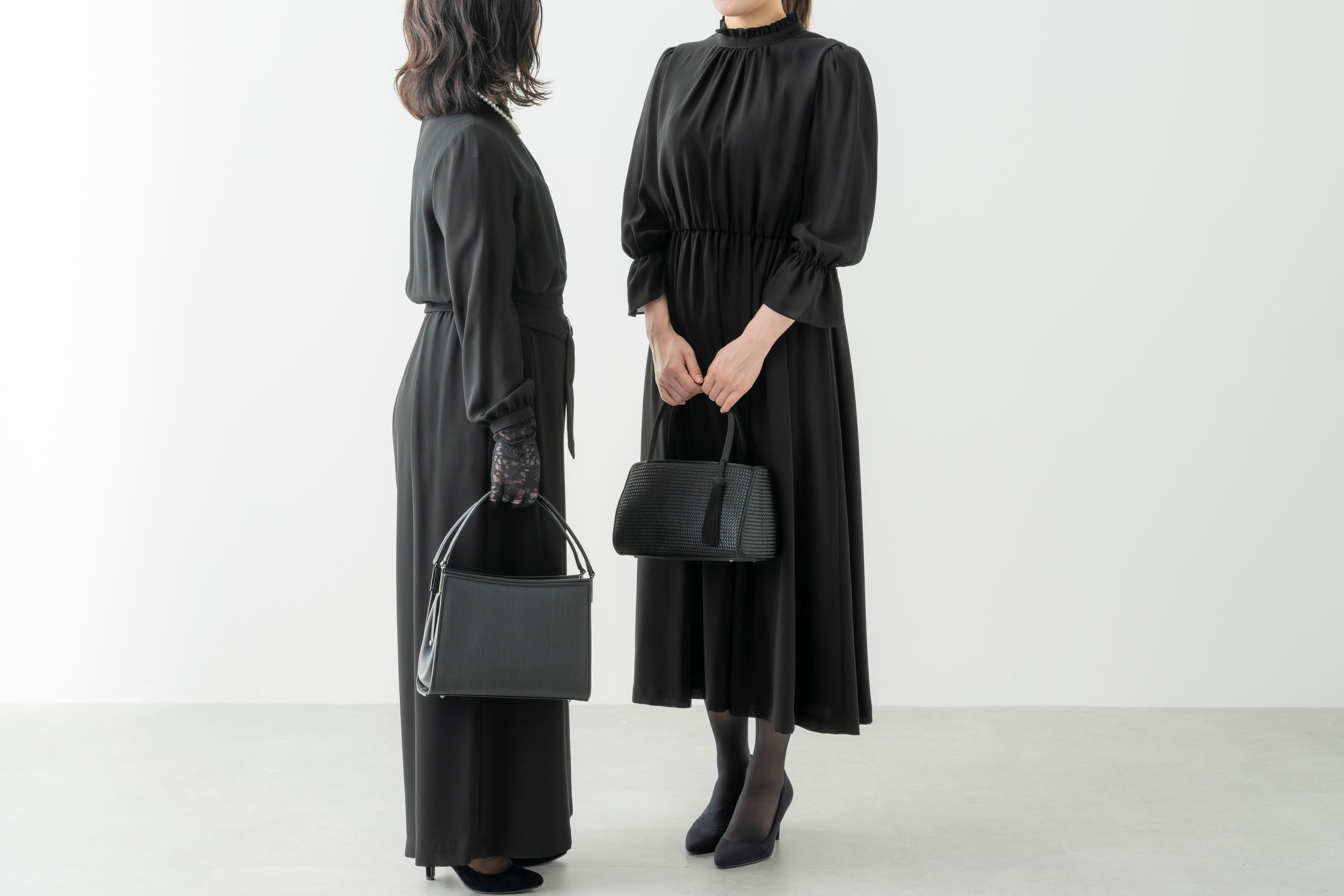 東京ソワール ストレッチレースのフォーマル手袋（慶弔両用） | 中村