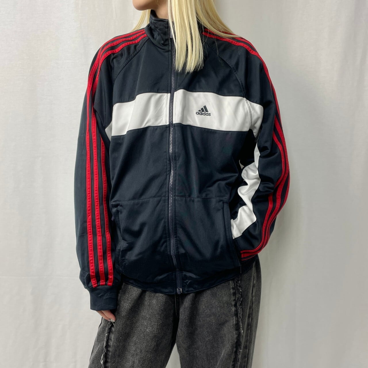 00年代 adidas アディダス パフォーマンスロゴ ジャージ トラックジャケット メンズM相当 古着 00s ビンテージ ヴィンテージ Y2K  ハイネック サイドライン バックロゴ ダークネイビー ホワイト レッド 紺色 白 赤色 【ジャージ・トラックジャケット】 | cave ...