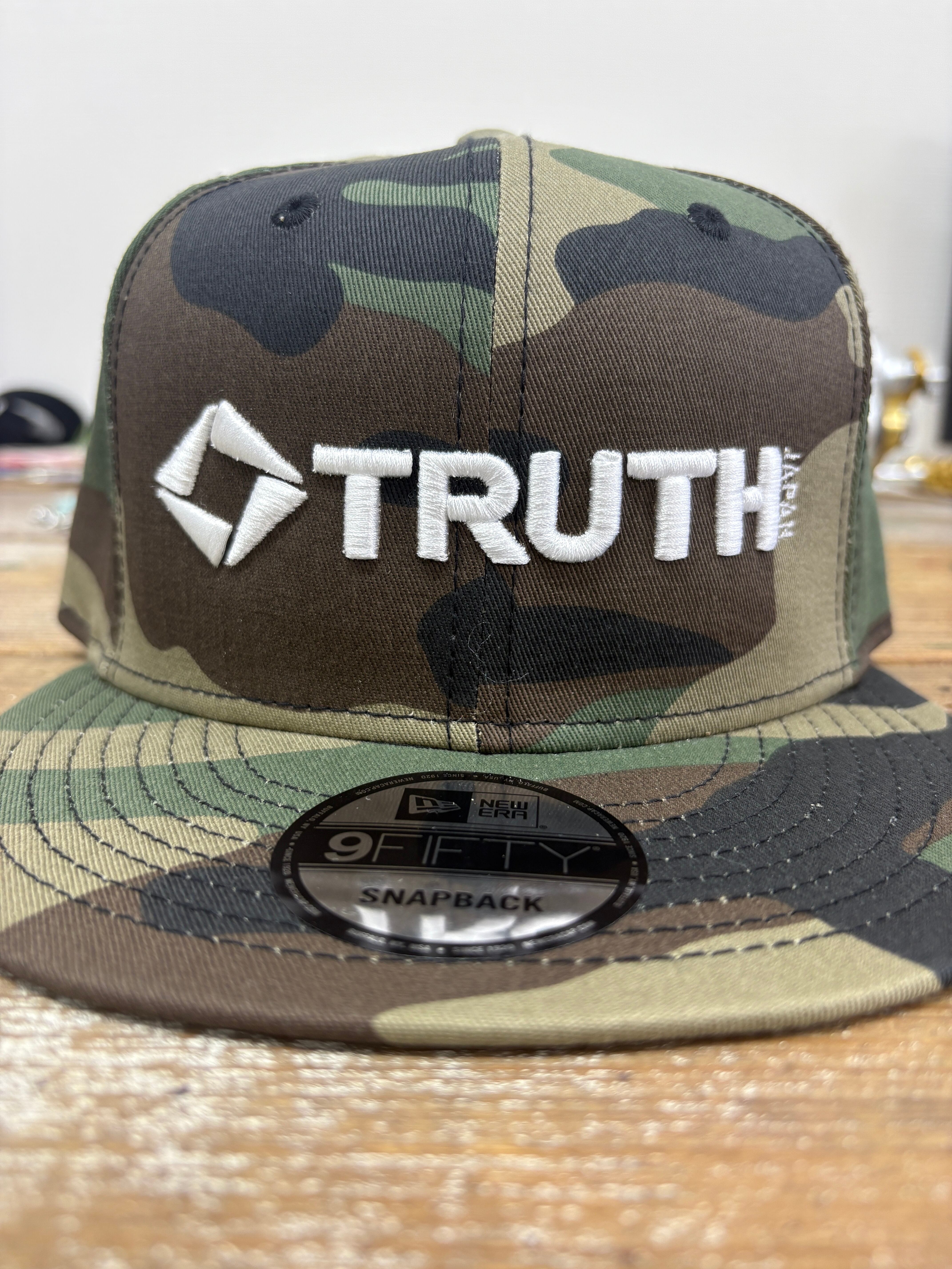 TRUTH JAPAN × NEWERA Original Cap フラットバイザー 2025 | トミヤ
