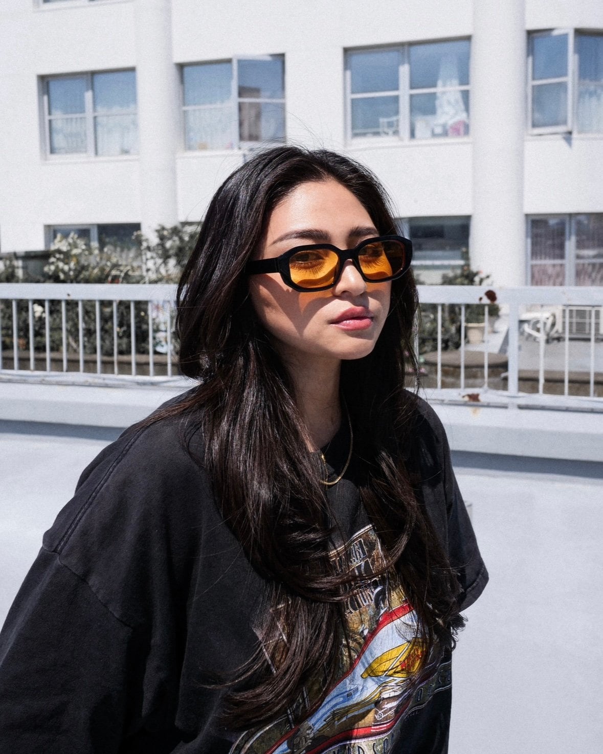 ブラック ピンクレンズ スクエアサングラス SPINNS（スピンズ）の「スクエアサングラス（サングラス）」 - WEAR