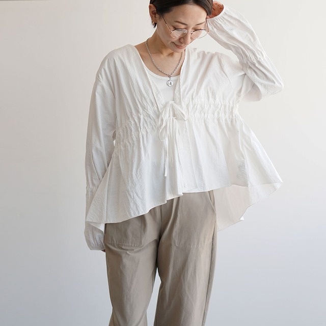 ドロストブラウス　