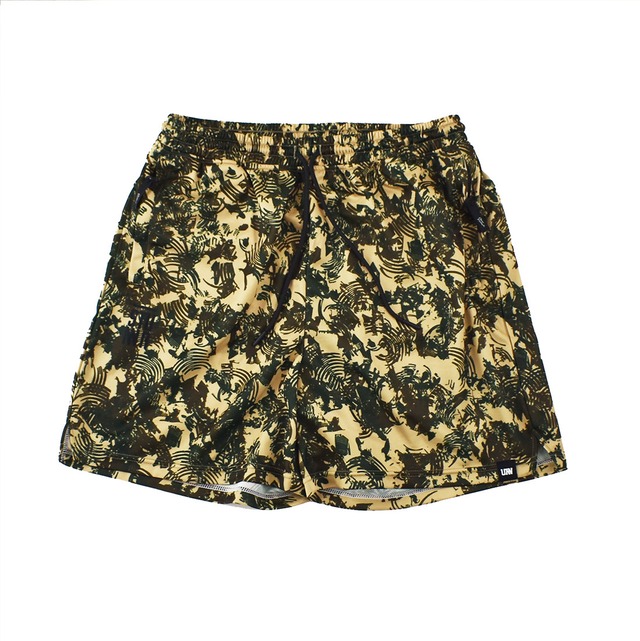 Camo shorts : モカ