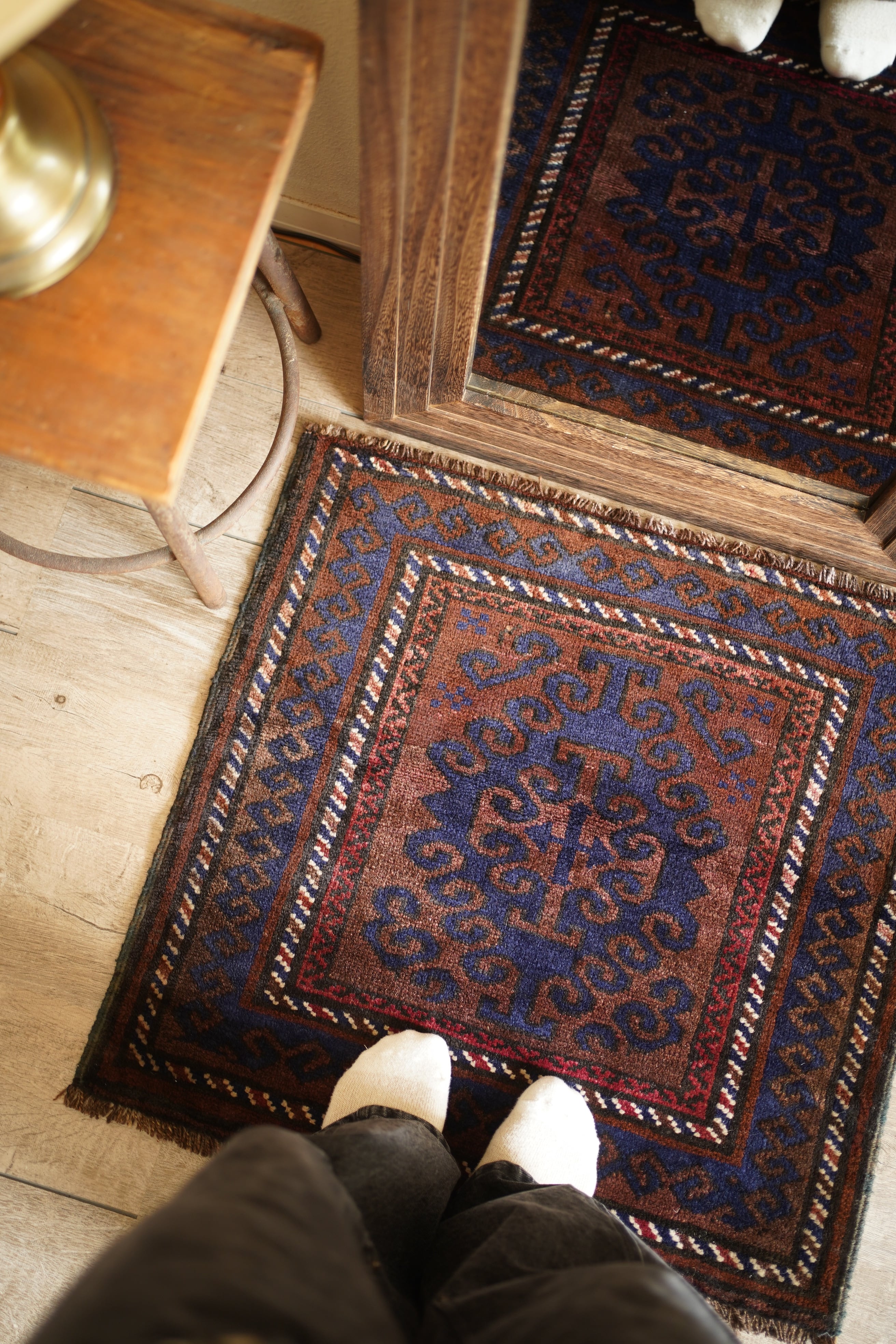 Medium Size | ヴィンテージラグ専門店 TIME RUG （ペルシャ絨毯
