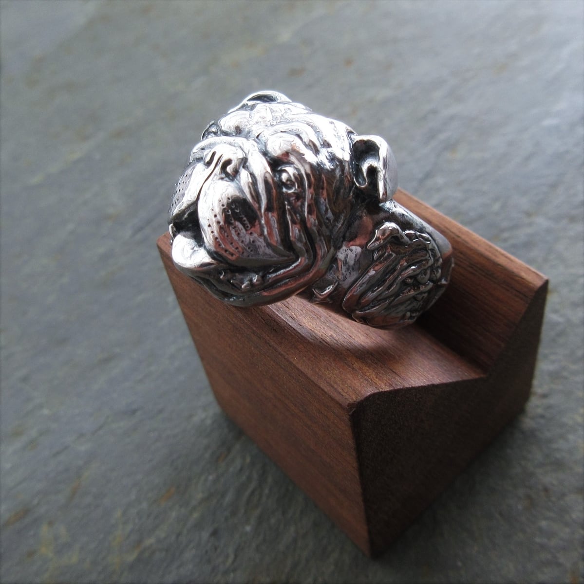 phenomenonブルドッグリング