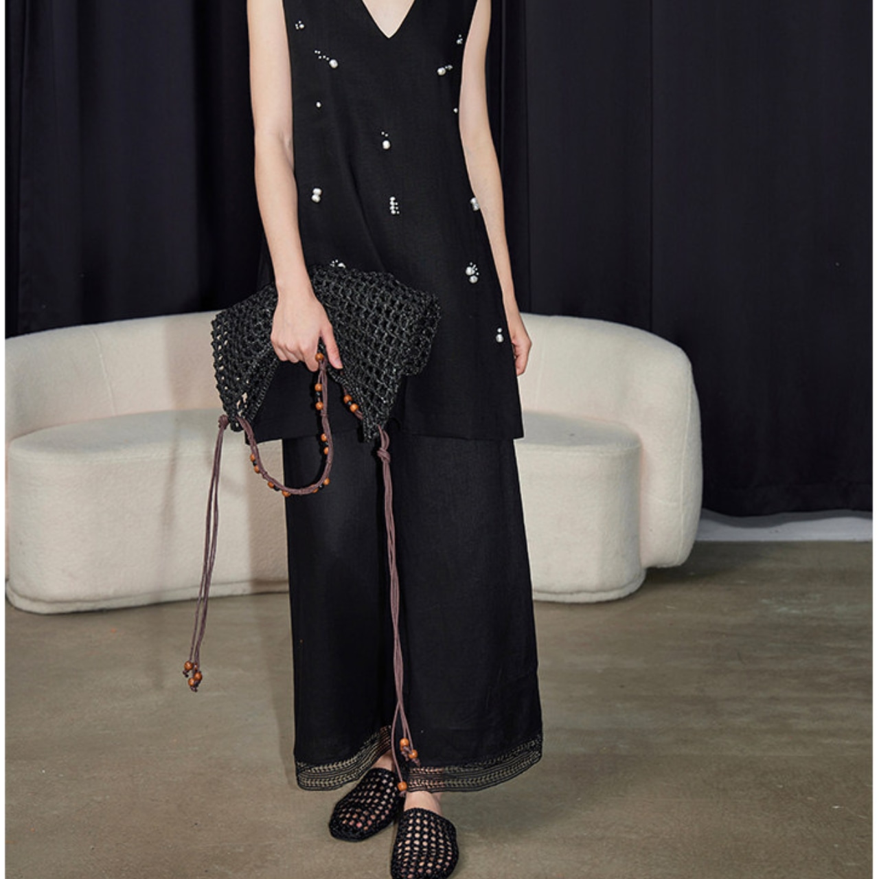 Waist Elastic Hem Lace  Cropped Pants  T4593