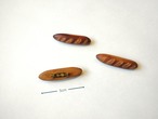 フランスパンのブローチ　１個