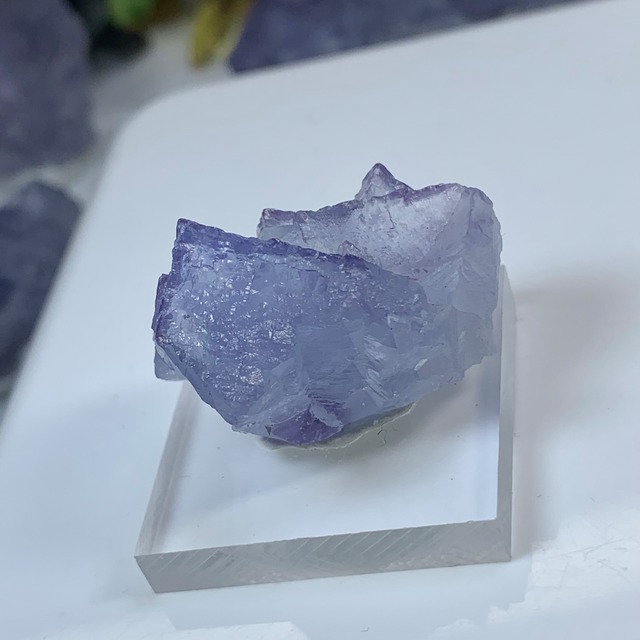 2.幻想的な色合い☆ヤオガンシャン産・ブルーフローライト原石