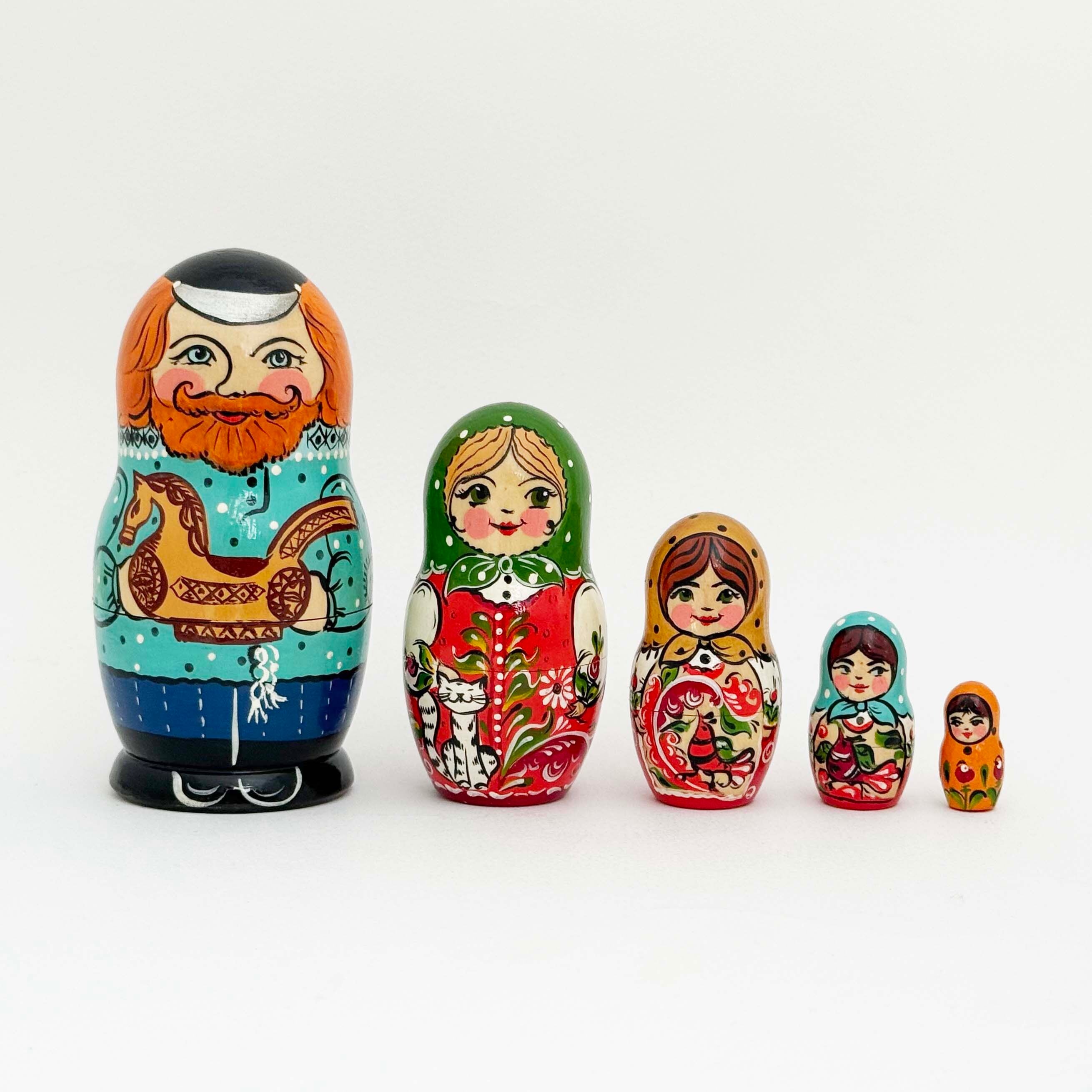 アルハンゲリスク産マトリョーシカ(家族5個組)