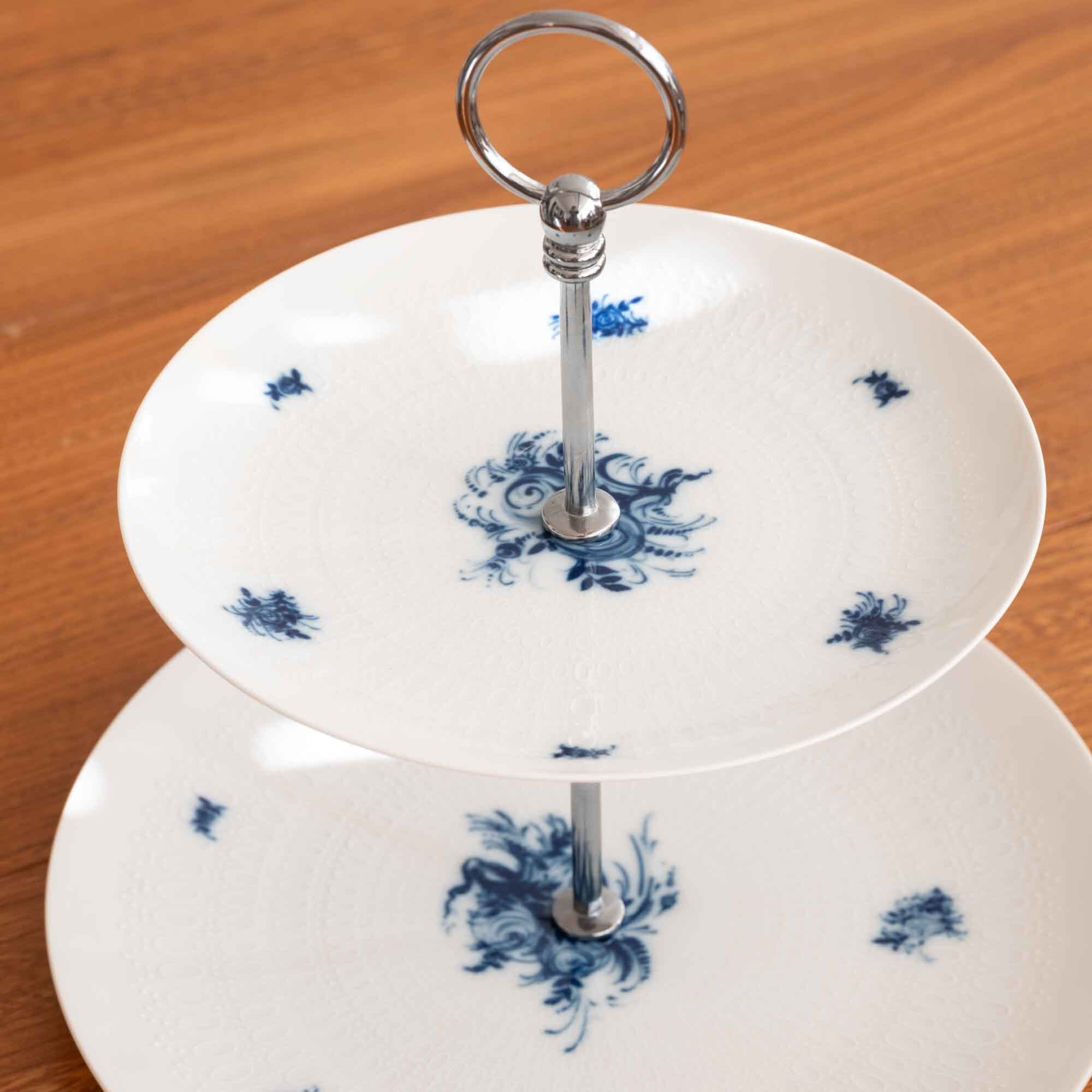 ケーキスタンド2 ロマンスシリーズの「ラプソディブルー」パターン