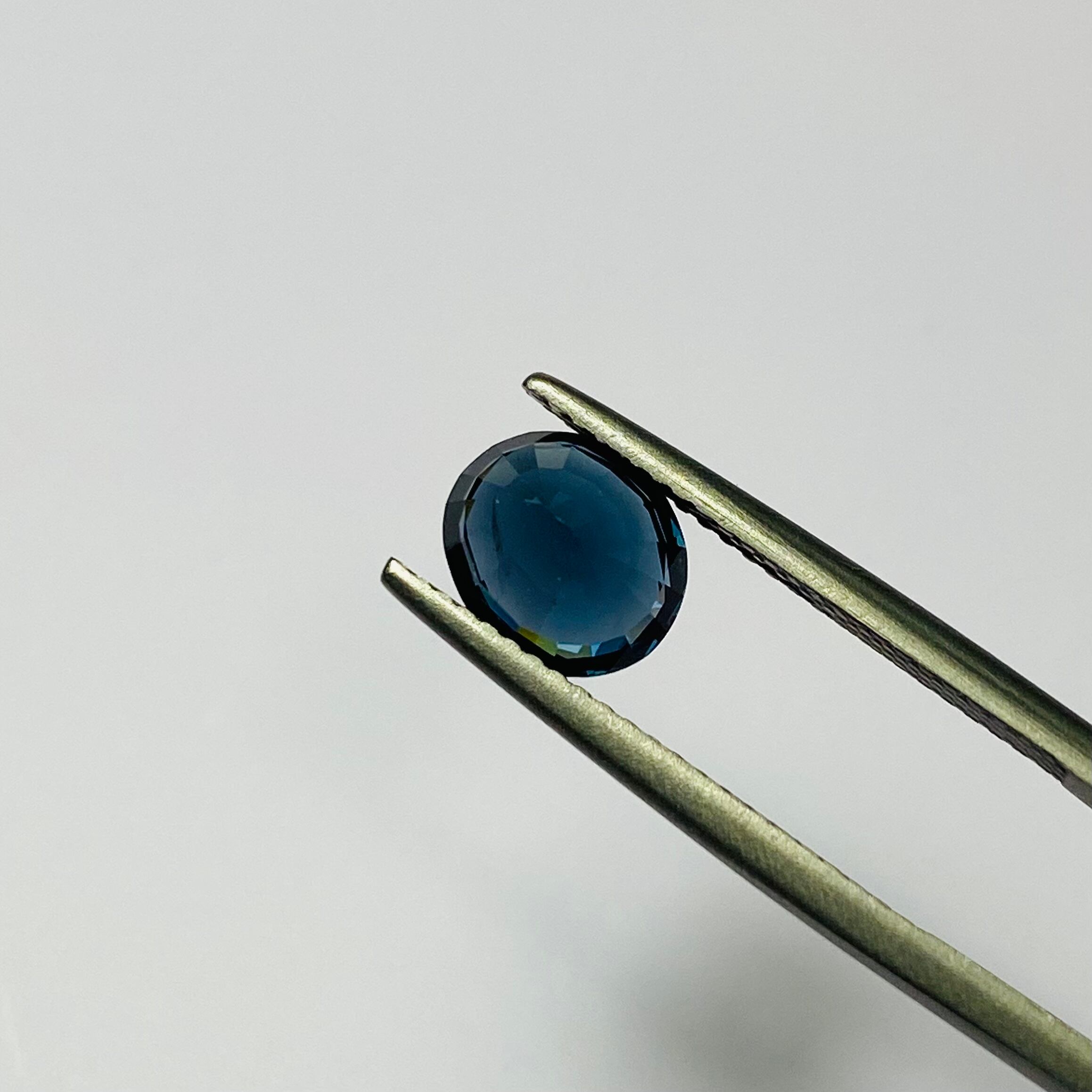 イケメンブルースピネル