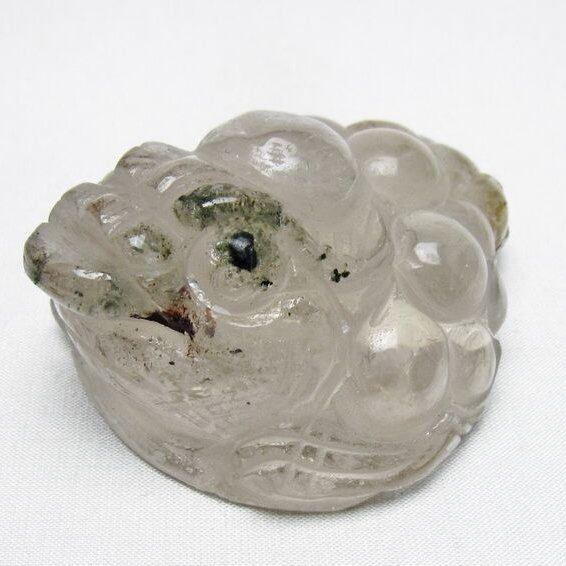 水晶 手彫り-卓上置物-キンセン-金蟾 ガーデンクォーツ 一点物 154-125
